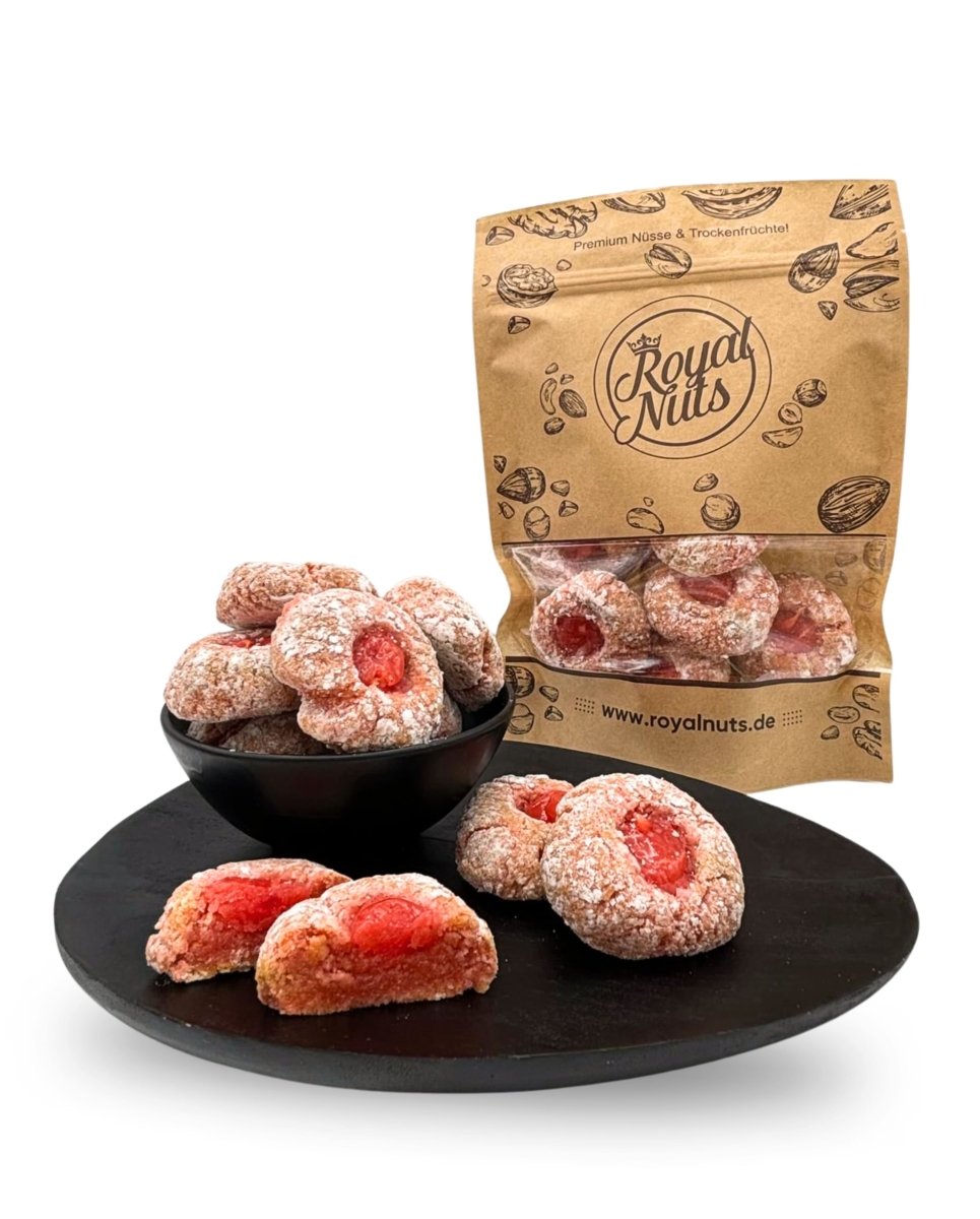 Italienisches Mandelgebäck mit Erdbeere - Royalnuts Genuss GmbH