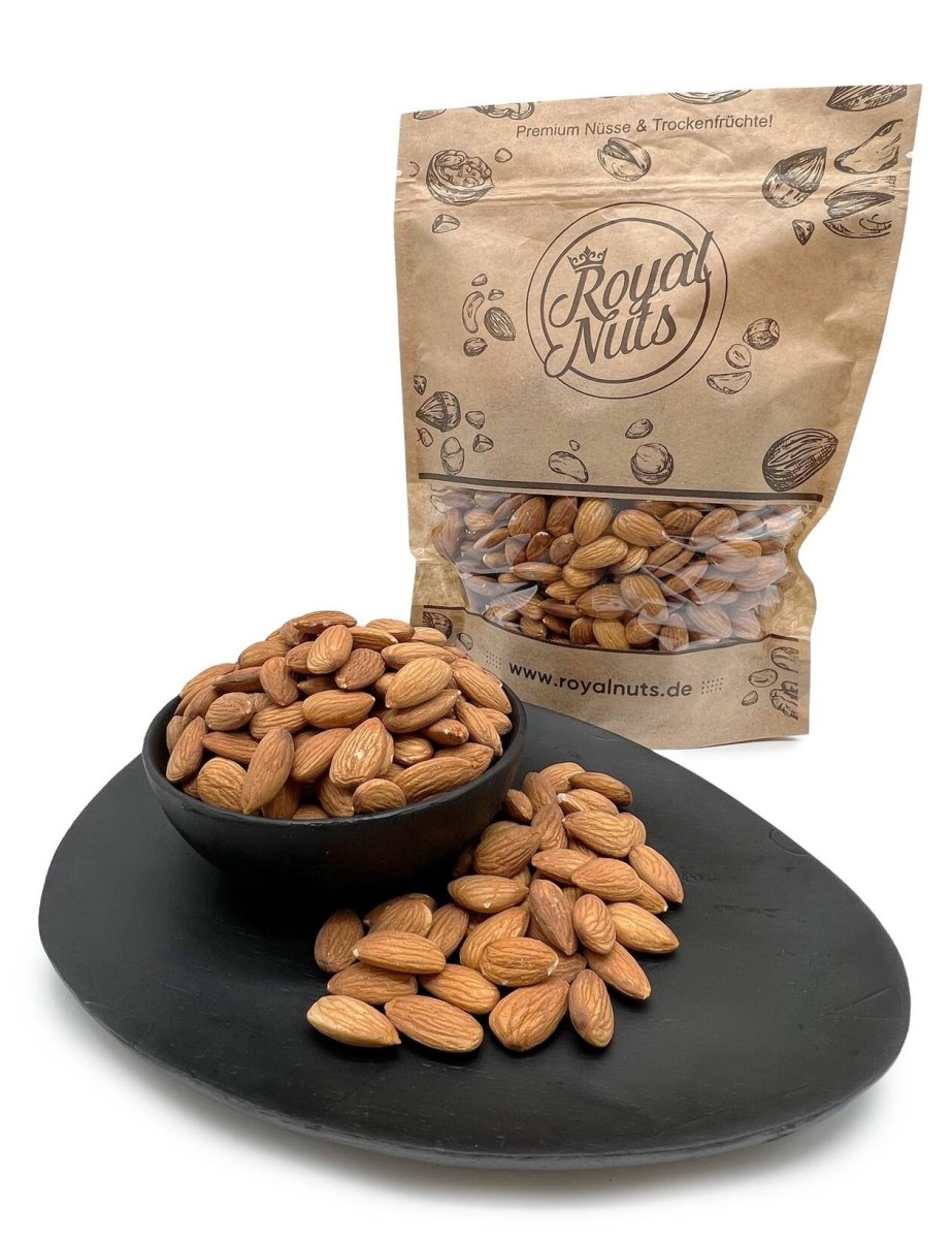 Mandeln ungeschält - Royalnuts Genuss GmbH