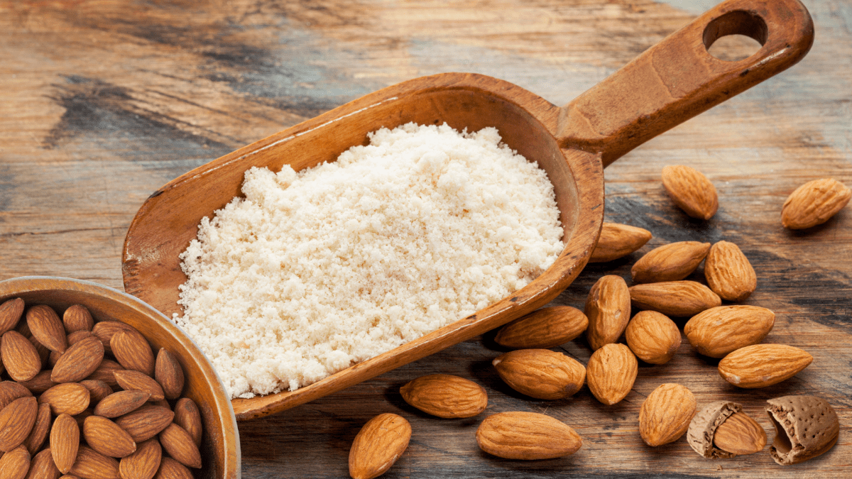 Mandelmehl selber machen - Royalnuts Genuss GmbH