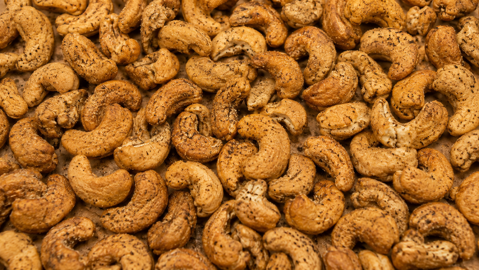 Cashewkerne geröstet mit Trüffel Pulver